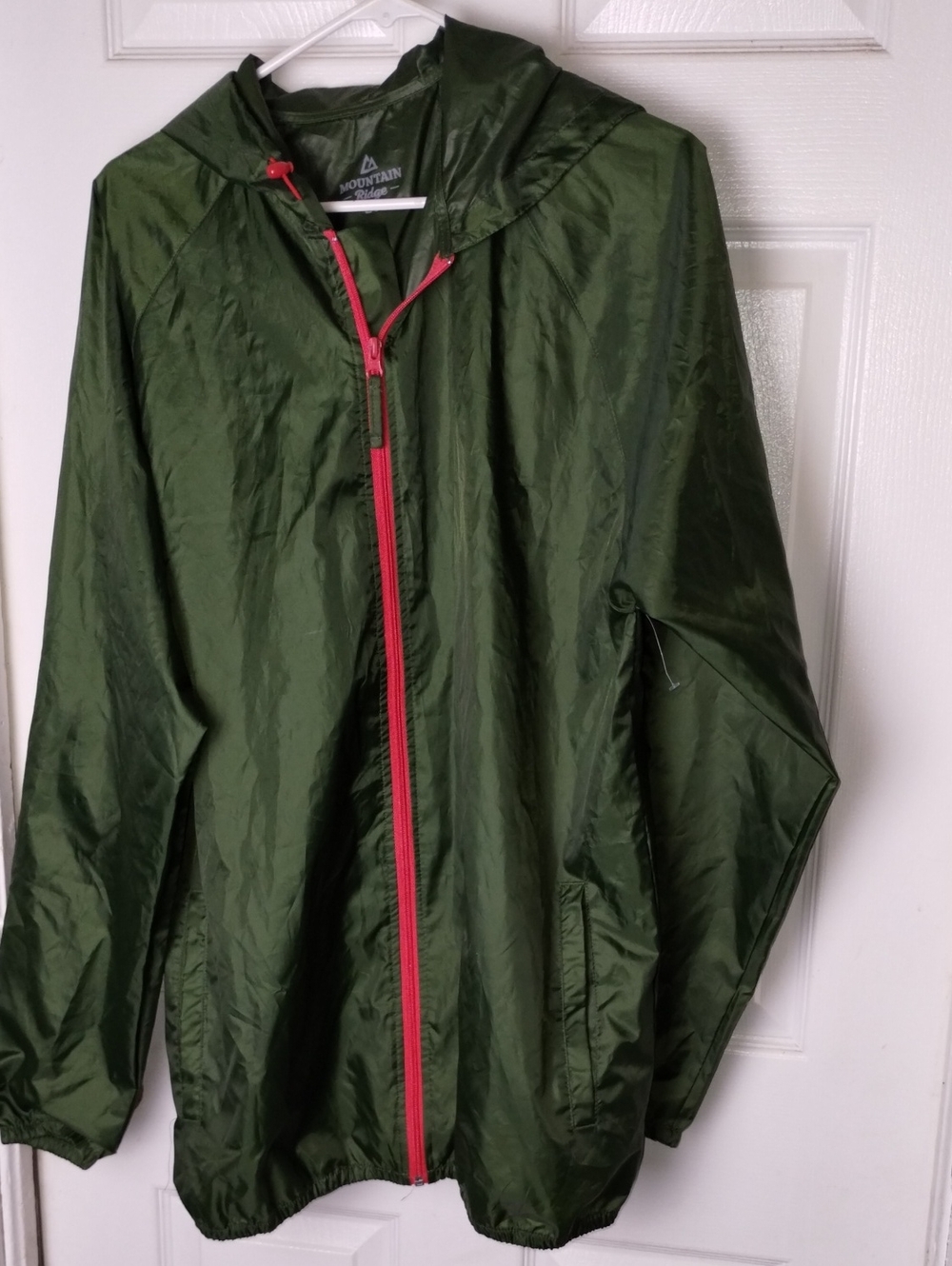 Mountain Ridge Men's Olive Hooded Windbreaker with Red Zip. Size L